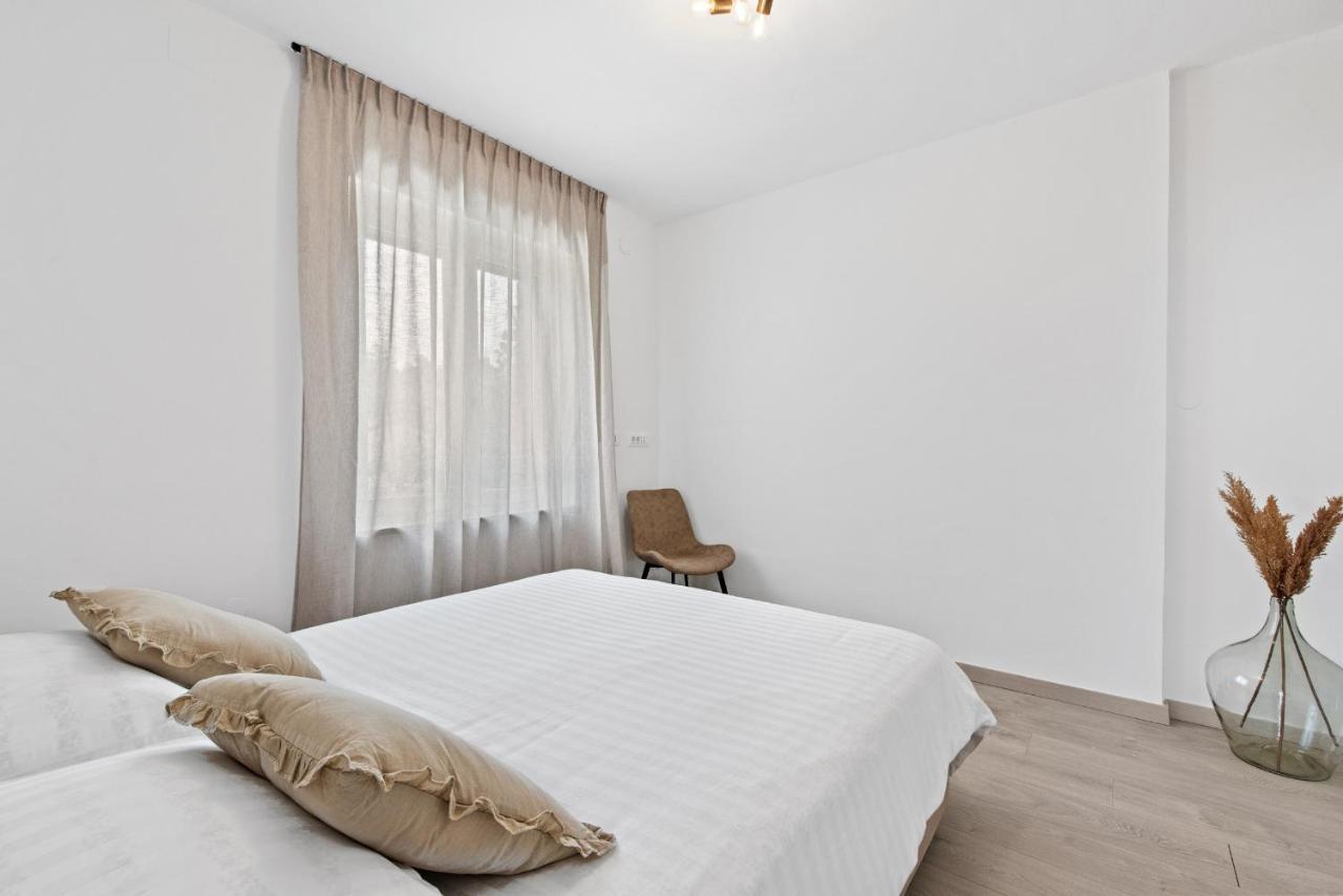 Poli Nona - Renovated In 2023 Apartment Porec Exterior photo